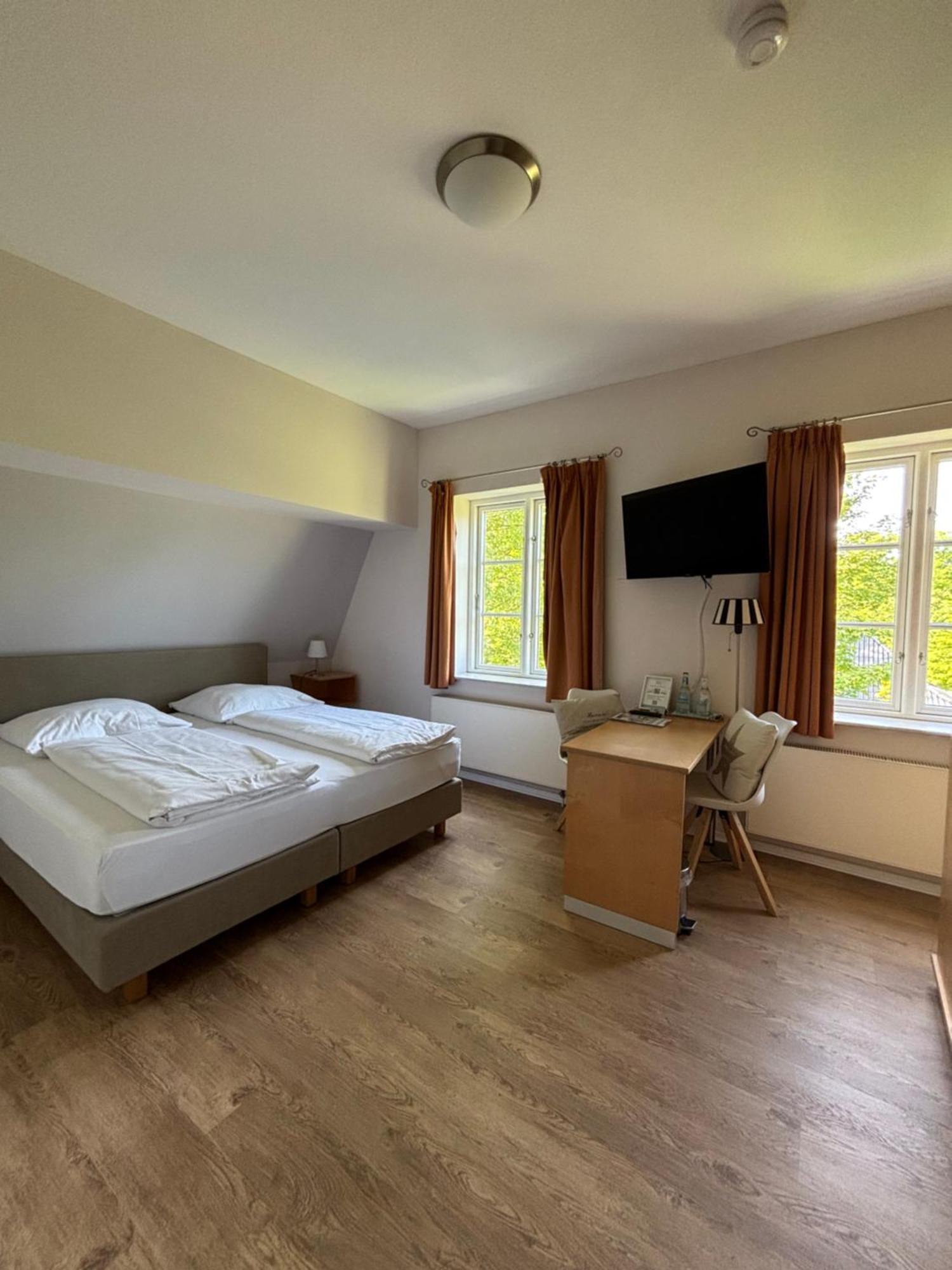 Hotel Zollhaus Schleswig Exterior photo